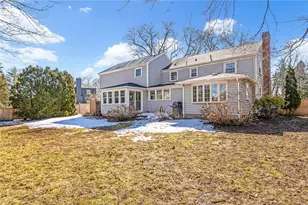 51 Hawthorne Ave, Barrington, RI 02806 - Photo 37
