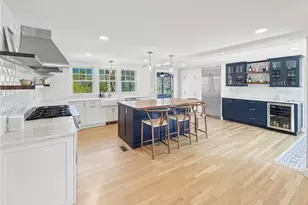 51 Hawthorne Ave, Barrington, RI 02806 - Photo 7