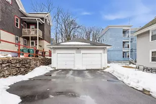 372 Cumberland Hill Rd, Woonsocket, RI 02895 - Photo 7