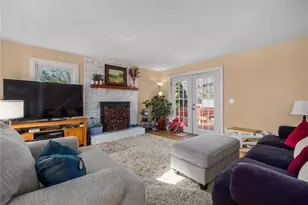 1059 E Shore Rd, Jamestown, RI 02835 - Photo 7