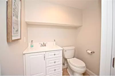 190 Coggeshall Avenue, Newport, RI 02840 - Photo 29