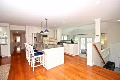 190 Coggeshall Avenue, Newport, RI 02840 - Photo 7