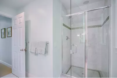 190 Coggeshall Avenue, Newport, RI 02840 - Photo 37