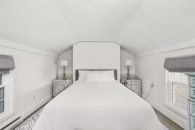 17 Old Beach Road, Newport, RI 02840 - Photo 27