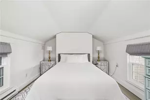 17 Old Beach Rd, Newport, RI 02840 - Photo 27