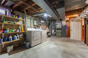 1020 Warwick Ave, Warwick, RI 02888 - Photo 43