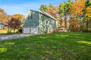 15 Leonard Dr, North Smithfield, RI 02896 - Photo 39