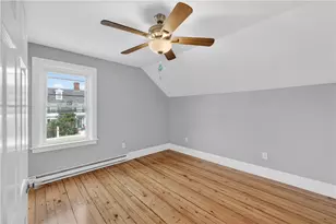 1354 Cranston St, Cranston, RI 02920 - Photo 21