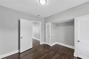 1354 Cranston St, Cranston, RI 02920 - Photo 9