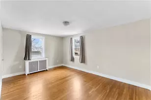 346 Chestnut St, Warwick, RI 02888 - Photo 23