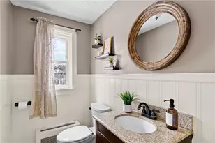 346 Chestnut St, Warwick, RI 02888 - Photo 17