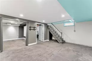 346 Chestnut St, Warwick, RI 02888 - Photo 31