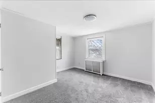 346 Chestnut St, Warwick, RI 02888 - Photo 25