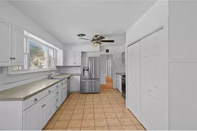 6 Conway Drive, Barrington, RI 02806 - Photo 7