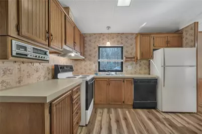 41 Leisure Way, Coventry, RI 02816 - Photo 13