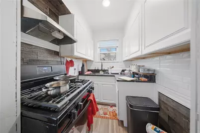 994 Douglas Avenue, Providence, RI 02904 - Photo 17