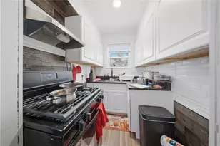 994 Douglas Ave, Providence, RI 02904 - Photo 17