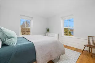 131 Eustis Ave, Newport, RI 02840 - Photo 27