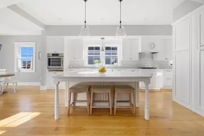 131 Eustis Avenue, Newport, RI 02840 - Photo 7