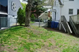 4 Eden Park Dr, Cranston, RI 02910 - Photo 15