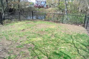 4 Eden Park Dr, Cranston, RI 02910 - Photo 7