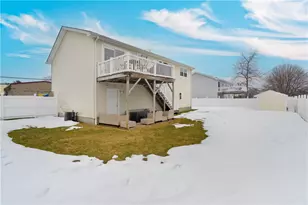 22 Terry St, North Providence, RI 02904 - Photo 11