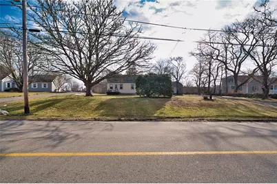 138 Willow Avenue, Little Compton, RI 02837 - Photo 15