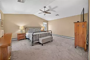 1340 Hope Rd, Cranston, RI 02831 - Photo 31