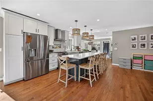 1340 Hope Rd, Cranston, RI 02831 - Photo 17