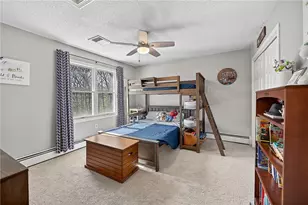 1340 Hope Rd, Cranston, RI 02831 - Photo 39