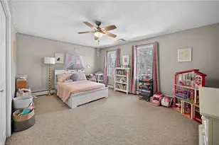 1340 Hope Rd, Cranston, RI 02831 - Photo 41