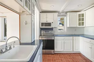 7 Conch Rd, Narragansett, RI 02882 - Photo 15