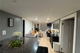 10 Spooner St, Providence, RI 02907 - Photo 37