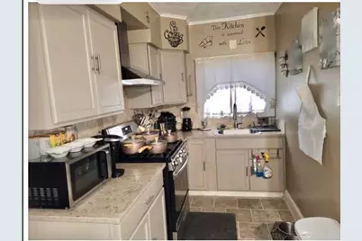 18 Dunnell Avenue, Pawtucket, RI 02860 - Photo 5