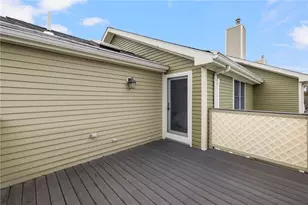 22 Miles Ave, Providence, RI 02906 - Photo 29