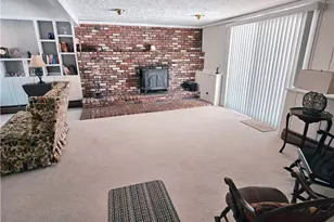 32 Chandler Dr, Coventry, RI 02816 - Photo 11