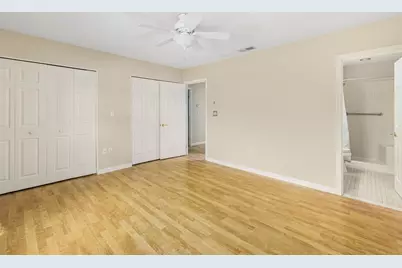 302 Chatham Circle, Warwick, RI 02886 - Photo 17