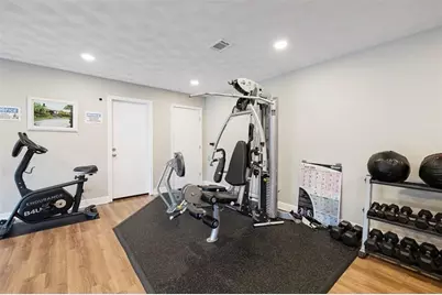 302 Chatham Circle, Warwick, RI 02886 - Photo 35