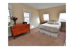 26 Peggy Ln, Portsmouth, RI 02871 - Photo 9