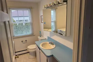 20 Hilltop Dr, Cranston, RI 02920 - Photo 31