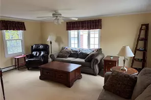 20 Hilltop Dr, Cranston, RI 02920 - Photo 3