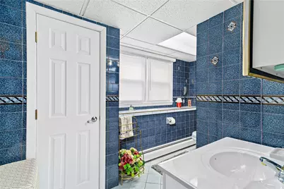 21 Hampton Avenue, Warwick, RI 02889 - Photo 29