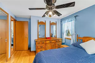 21 Hampton Ave, Warwick, RI 02889 - Photo 23