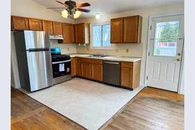 71 Branch Avenue, Cumberland, RI 02864 - Photo 3