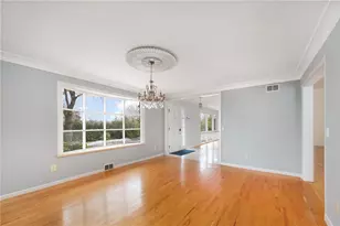 1741 Wampanoag Trl, Barrington, RI 02806 - Photo 9