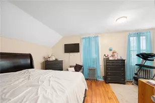 286 California Ave, Providence, RI 02905 - Photo 9