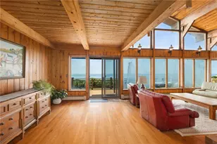 1035 Mohegan Trail, Block Island, RI 02807 - Photo 19