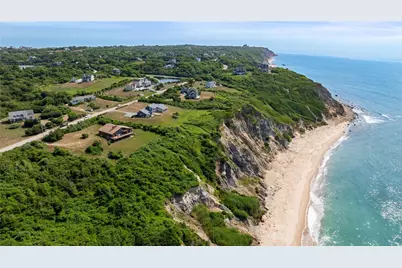 1035 Mohegan Trail, Block Island, RI 02807 - Photo 49