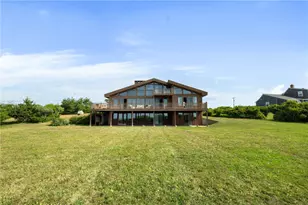 1035 Mohegan Trail, Block Island, RI 02807 - Photo 11