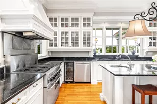 15 Courageous Cir, Bristol, RI 02809 - Photo 11